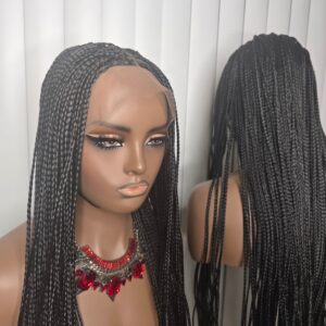 Black 30-Inch Knotless Bone Straight Wig – Classic Lady Sleek Look