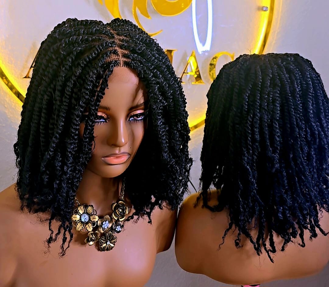 Kinky Twist synthetic braided wig for classic ladies. Lightweight, comfortable, stylish, and easy to wear.